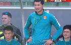 国足0-2速溃喀麦隆：541防线崩塌，首胜希望恐成泡影